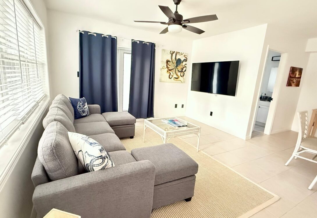 STARFISH SUITE (101)